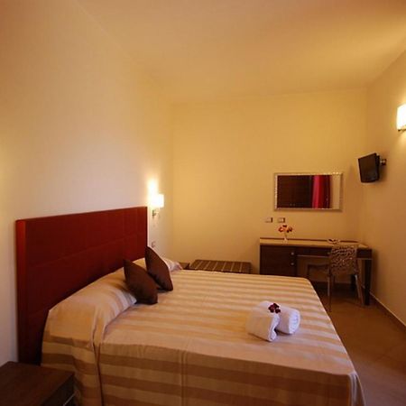 Trigrana Vacanze Hotel Castelluzzo Extérieur photo