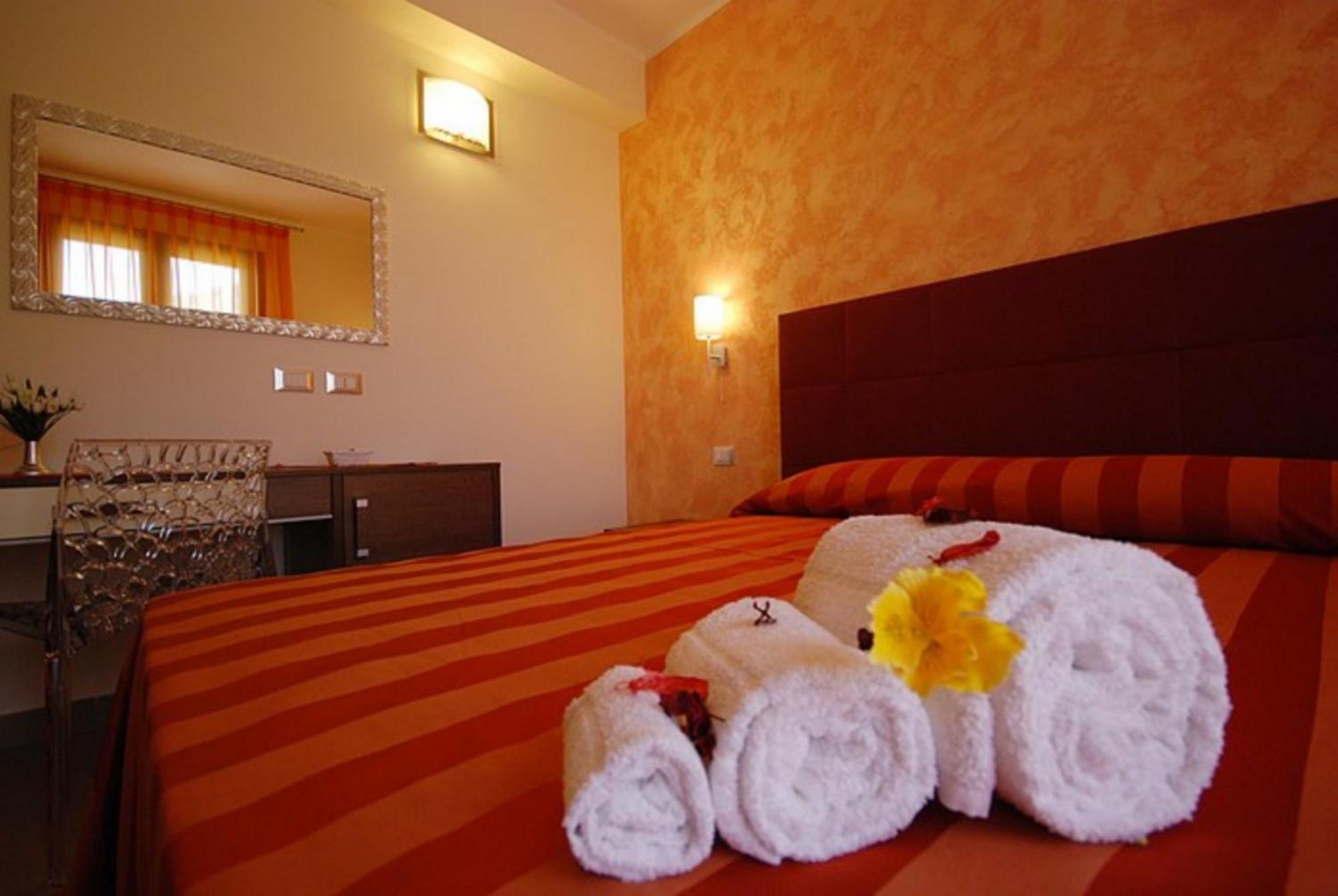 Trigrana Vacanze Hotel Castelluzzo Extérieur photo