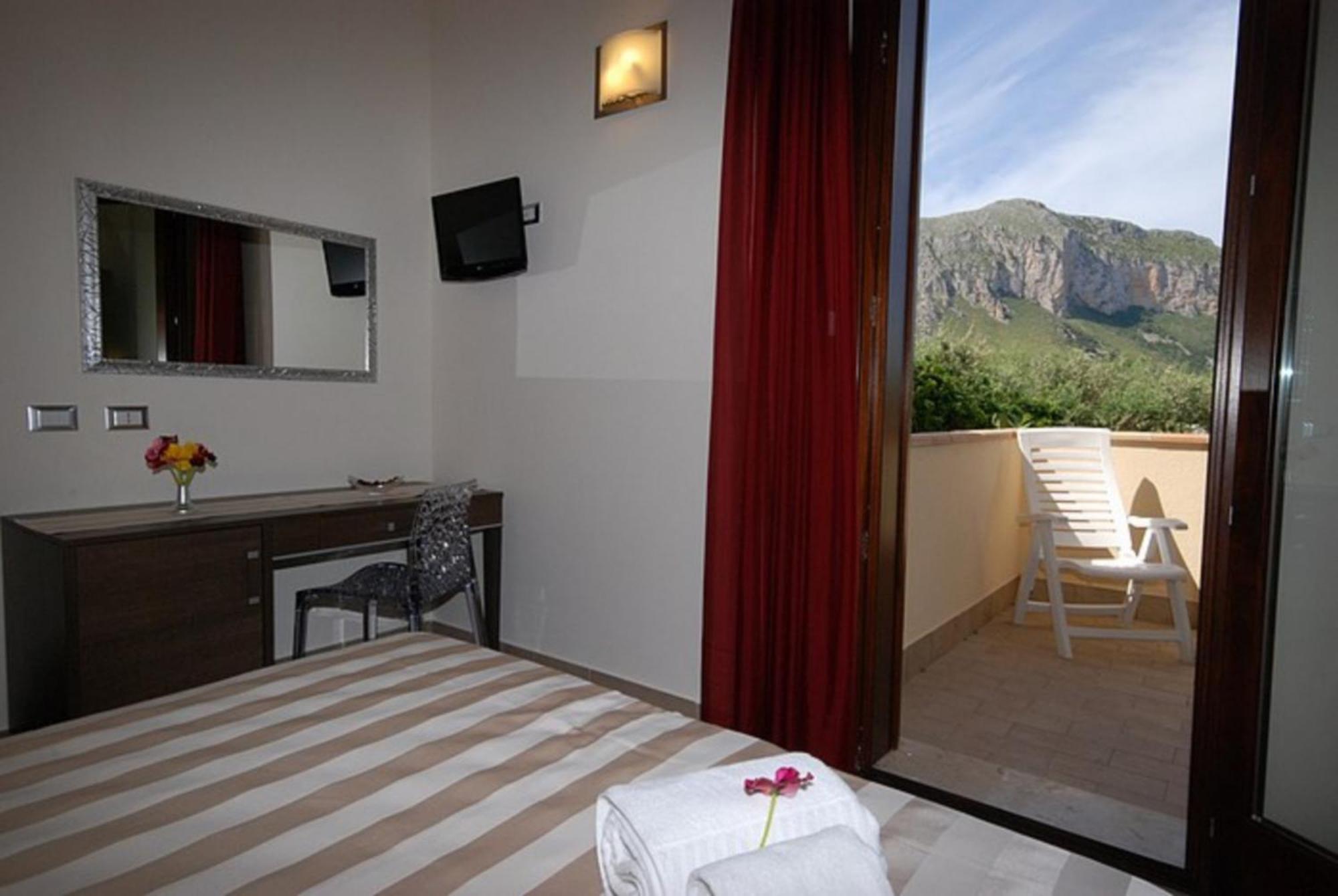 Trigrana Vacanze Hotel Castelluzzo Extérieur photo