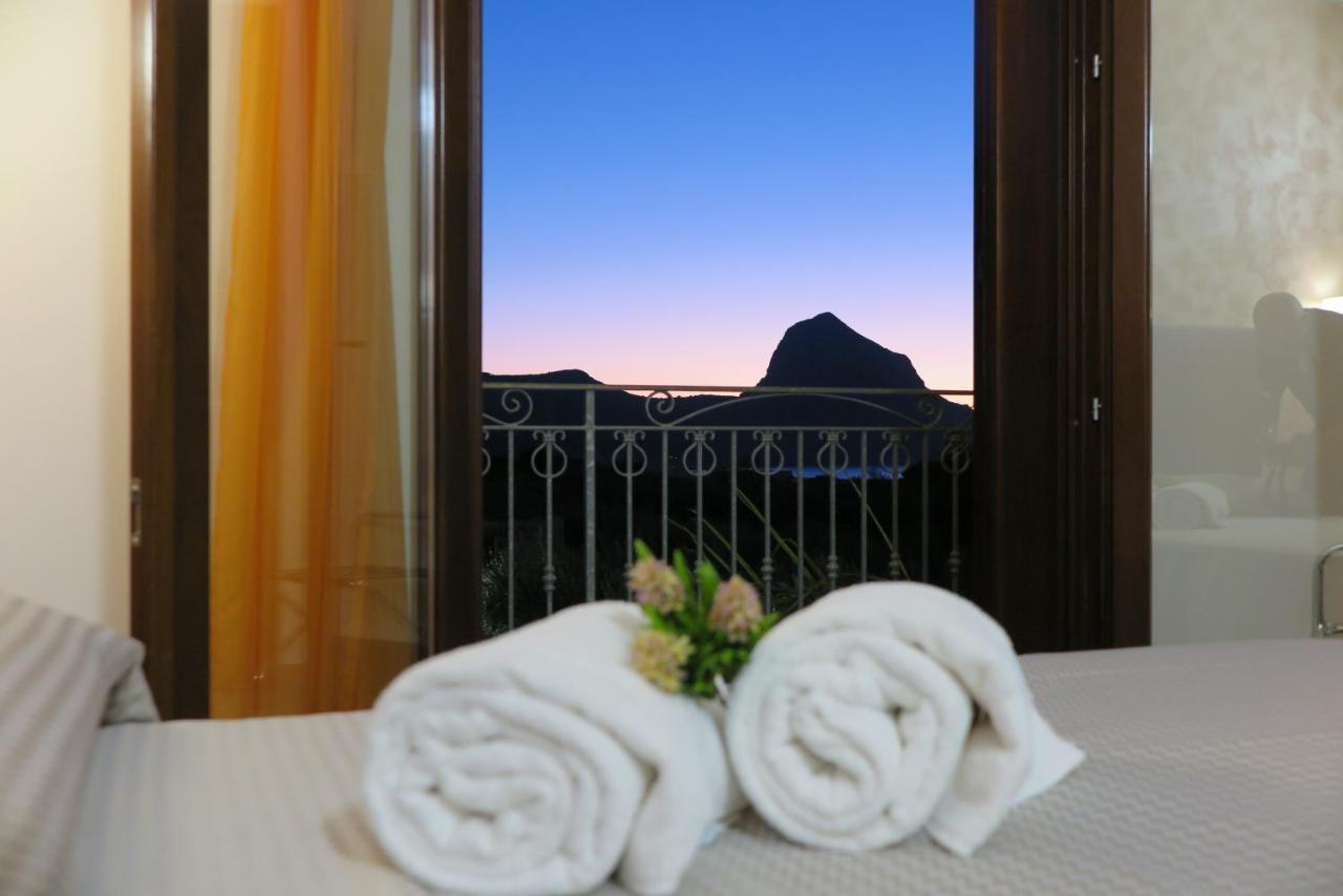 Trigrana Vacanze Hotel Castelluzzo Extérieur photo